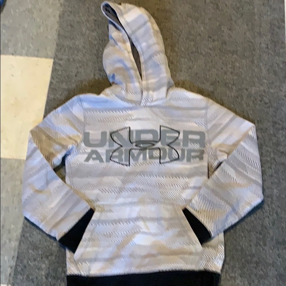 Hoodie-under armor medium boys